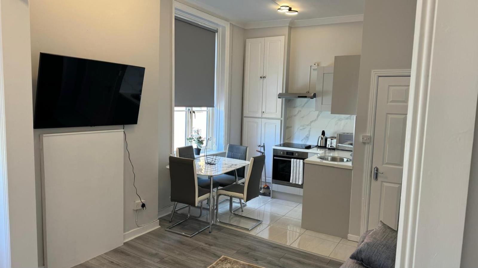 Modern 2-Bedroom Apartment-Dublin City Esterno foto