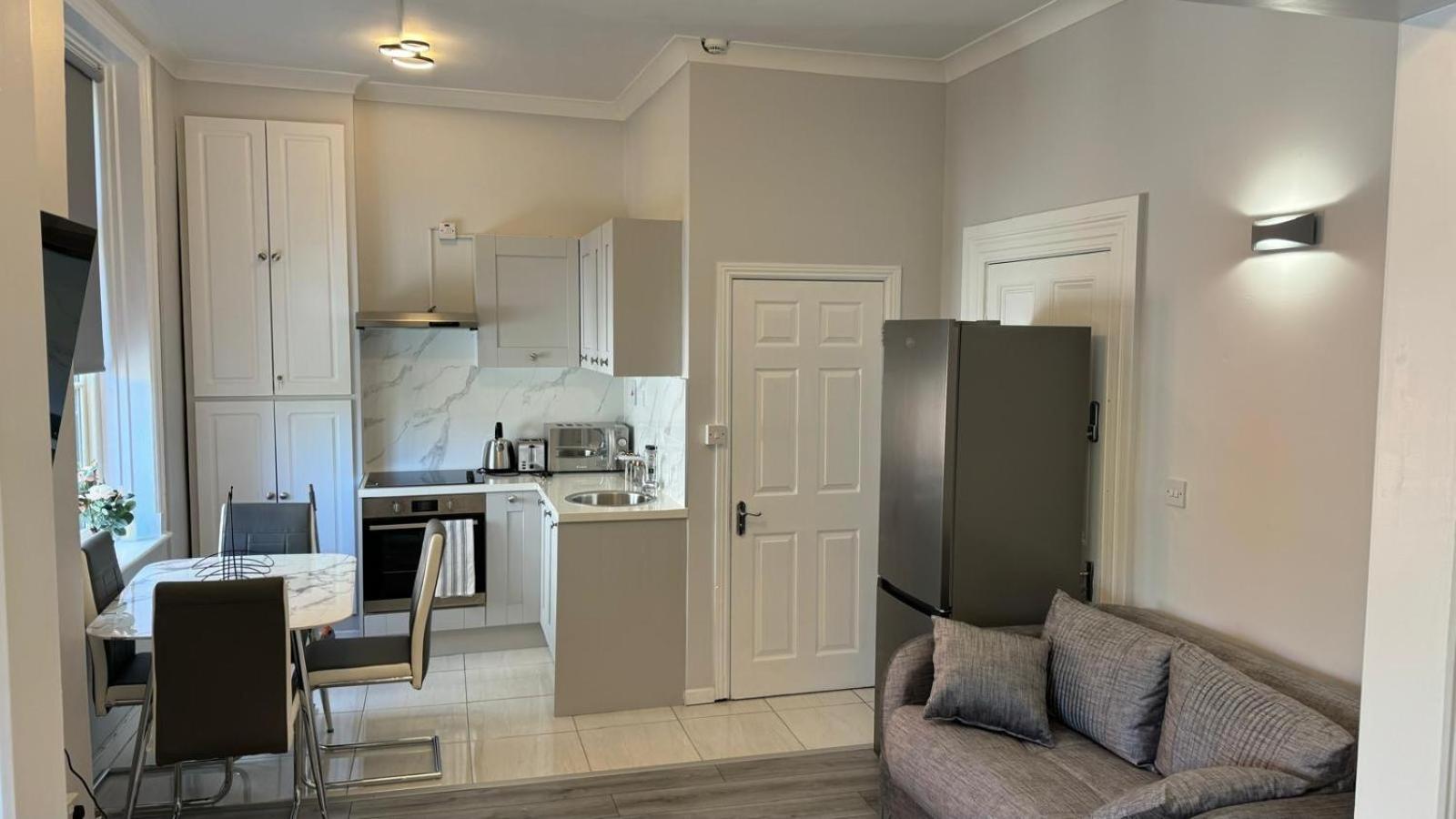 Modern 2-Bedroom Apartment-Dublin City Esterno foto